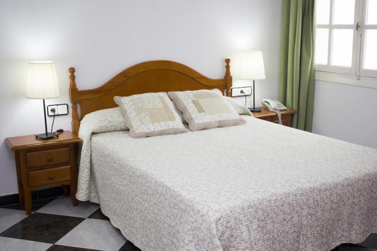 Hotel Oasis Conil De La Frontera Dış mekan fotoğraf